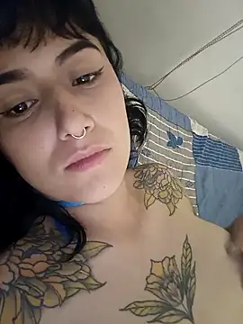 Webcam Model (Jinx__x)  is live.Free join now!