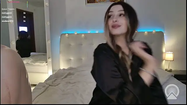 eliza77 (G young) - HOT sex with dildo