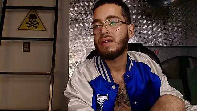 liam_sait (M young) - look at my cumm explosion!! 🍆💦😈