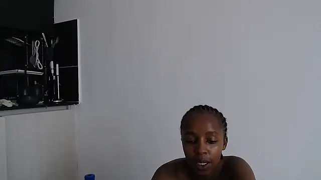 curvyglass (Ask my age) - deepthreat