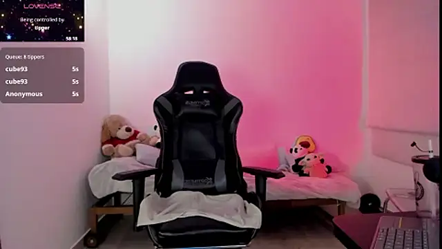 Biancastrongg webcam stripchat model stream image