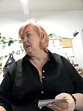 TerezaVelvet Live Webcam on Stripchat