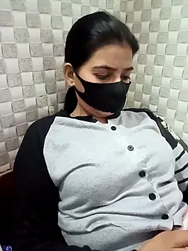 Webcam Model (True_love_02)  is live.Free join now!