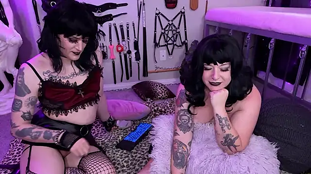 Preview of zoe_and_coco