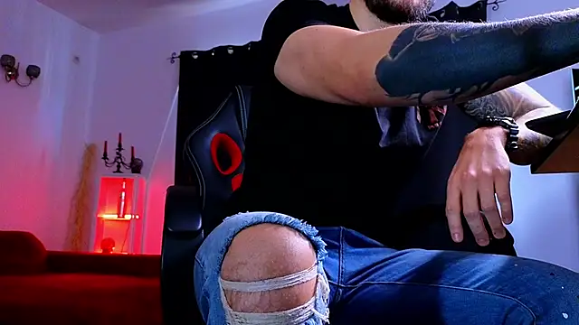 mightyaaron66 (M young) - 𖤐🔥 parTy Time ,House parTy  !  💨𖤐