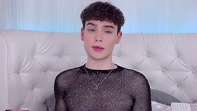 robbycharming (M young) - open legs:ass: