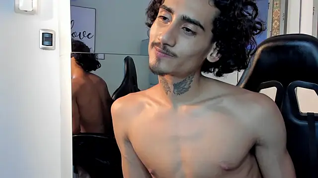 Mr_Strike Live Webcam on Stripchat