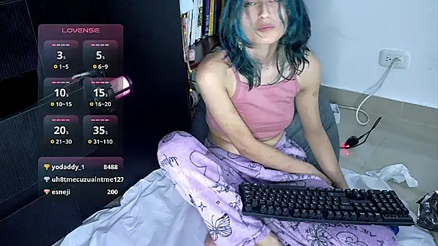 Camila---torres's Stripchat show and profile