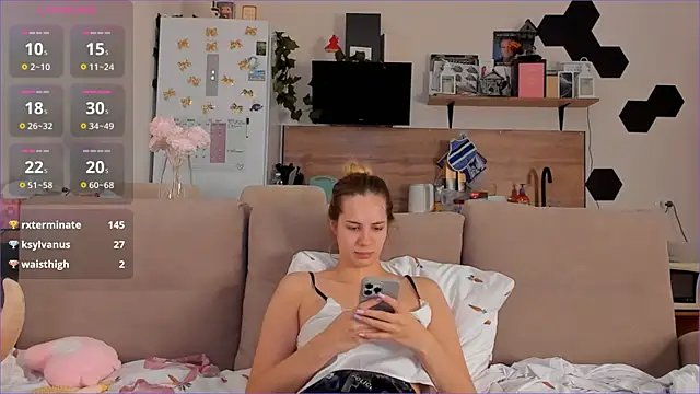 girl_alone_home - Girl_alone_home's free webcam