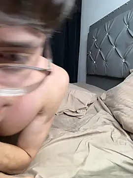 arthurdavies – webcam model profile photo