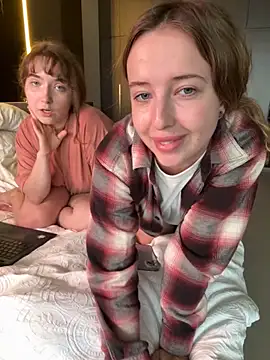 live sex cam chat Nura N Sarah