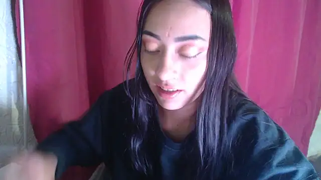 little_aphrodite (F teen) - FUNDS TO PAY FOR MY UNIVERSITY