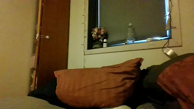 real_viking (Ask my age) - make me cum