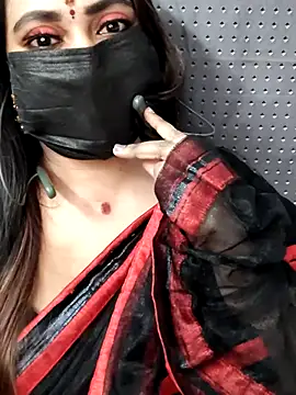 Webcam Model (Cutie_nila26)  is live.Free join now!