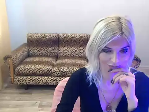  SexyBeatriice chat room