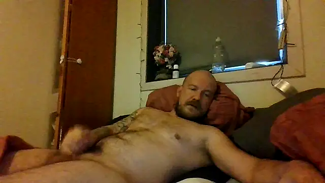 real_viking (Ask my age) - make me cum