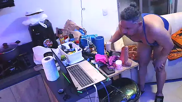 Liam_forest_ Live Webcam on Stripchat