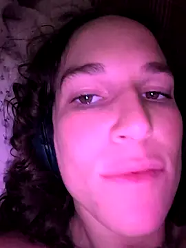 forbiddenbabygirl webcam