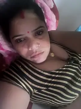 Webcam Model (Setty54)  is live.Free join now!