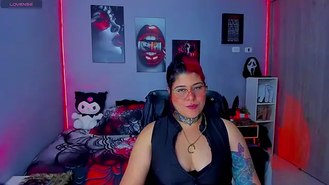 Veronika_metal webcam stripchat model stream image