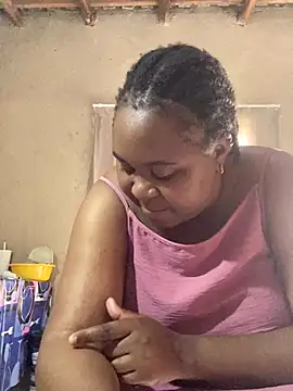 ChubbyAssyiyer webcam stripchat model stream image