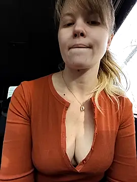 astiSWEET from StripChat is Freechat