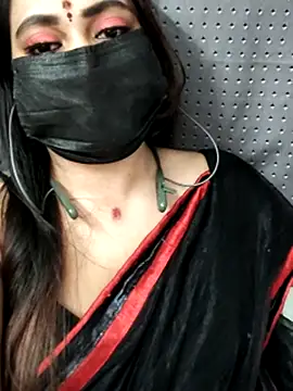 Webcam Model (Cutie_nila26)  is live.Free join now!