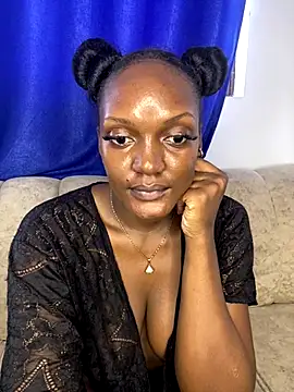 its_makena (F young) - Sloppy blowjob with saliva on tits