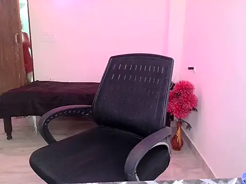 its_siya_ Live Webcam on Stripchat