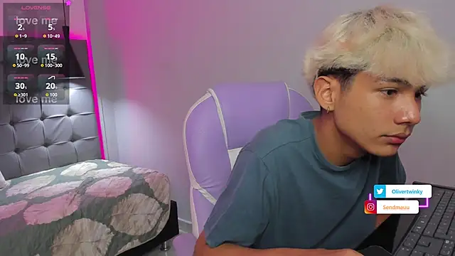 olivertwinky (M twink) - Show dick and make it hard