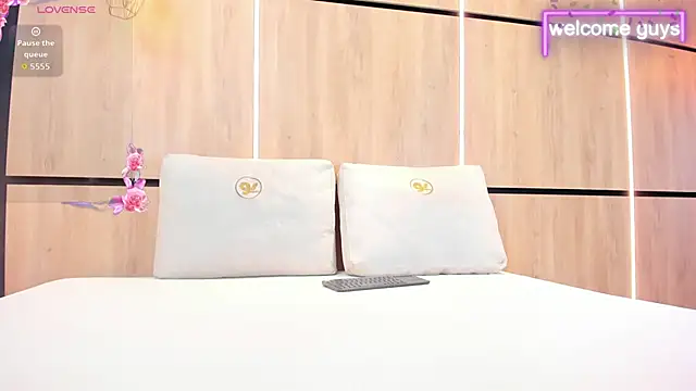 adela_chase (F milf) - great dildo