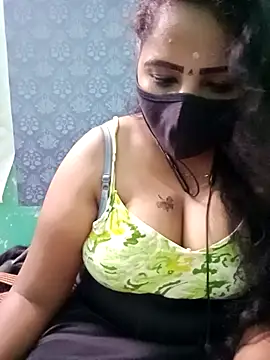 Webcam Model (tamil_Vennila)  is live.Free join now!