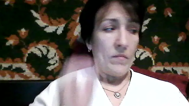 sunnyamorre - SunnyAmorre's free webcam - UK Sex Cams