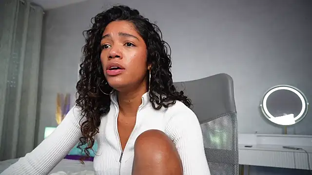 LibertyLust Live Webcam on Stripchat