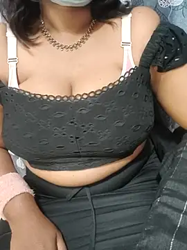 Webcam Model (Tamilsathya2024)  is live.Free join now!