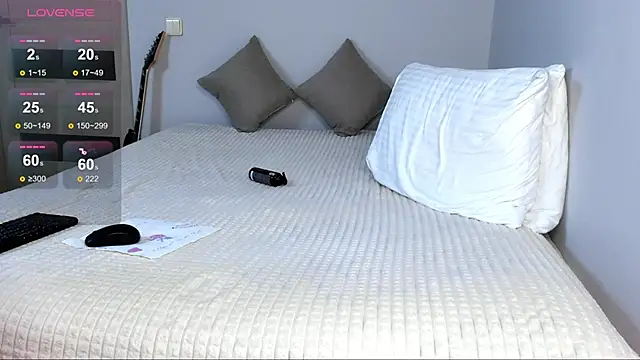 maxboy4 Live Webcam on Stripchat