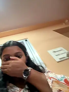 Webcam Model (pumpumrani)  is live.Free join now!