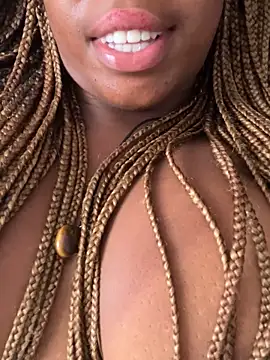 naughty_jessiex (F young) - full boob worship