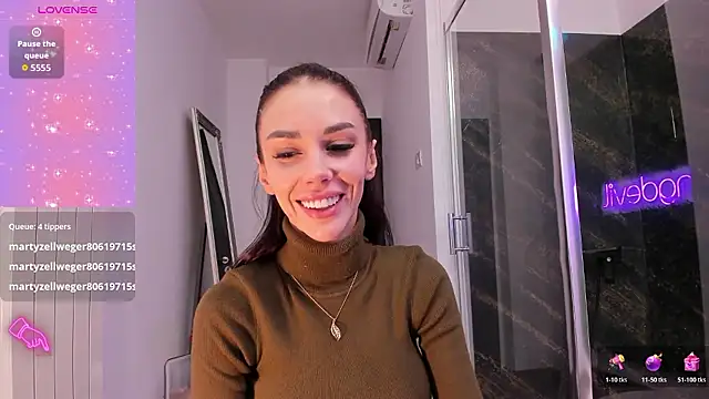 realhotfallingdevil (F young) - make me squirt !!!!