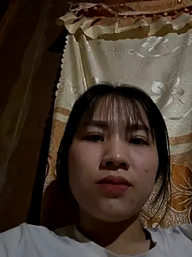 Webcam Model (Leaf-Tgu)  is live.Free join now!