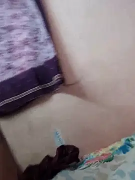 pujapujarrrr (F milf) - 1000