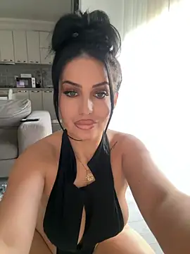 Webcam Model (melissablack)  is live.Free join now!