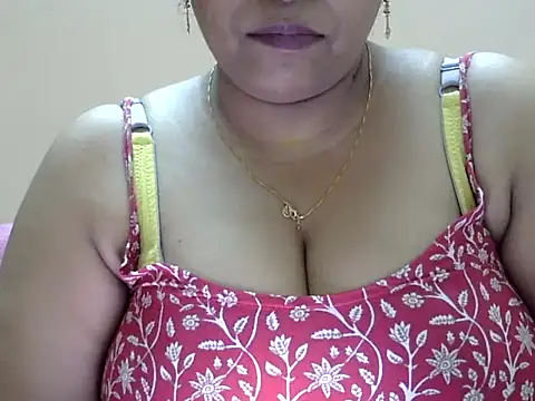 chatwithsia - Chatwithsia's free webcam - UK Sex Cams