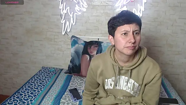 gaby_and_mei (Ask my age) - FLASH BOOBS