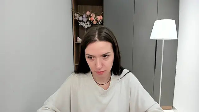 eleanoranehme - EleanoraNehme's free webcam - UK Sex Cams