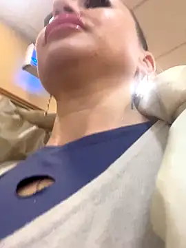 beautydiamond (F young) - Masaje naked tits in CAB