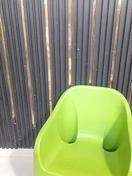 Webcam Model (Navya67)  is live.Free join now!