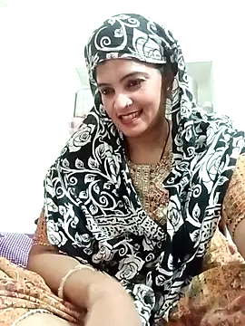 Webcam Model (Mohni_love)  is live.Free join now!