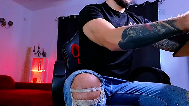 mightyaaron66 (M young) - 𖤐🔥 parTy Time ,House parTy  !  💨𖤐