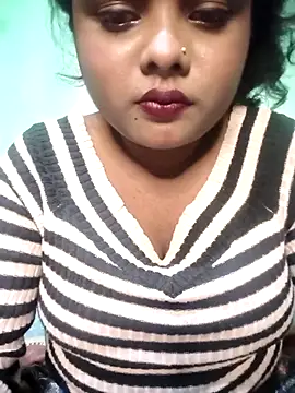 Webcam Model (World_Top_Girl)  is live.Free join now!